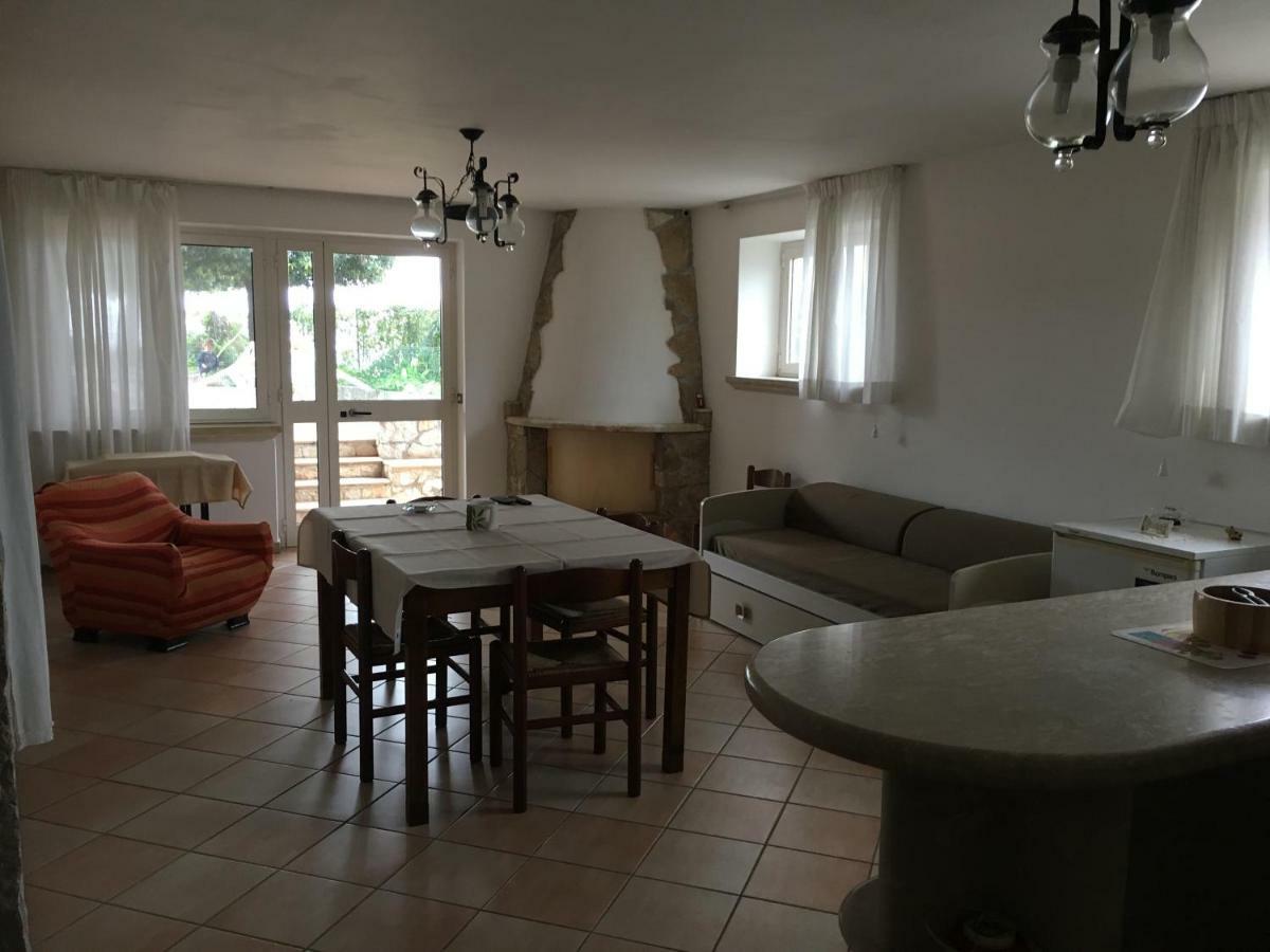 B&B La Vecchia Scuola Sonnino Екстер'єр фото