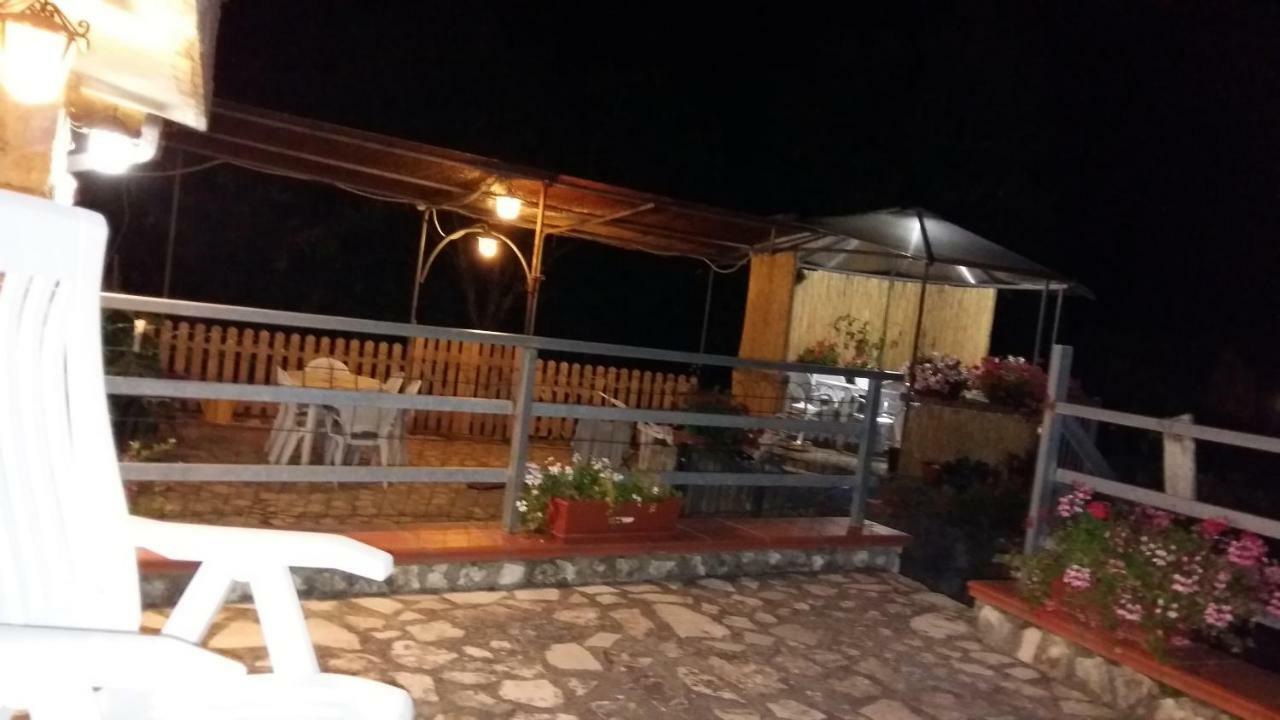 B&B La Vecchia Scuola Sonnino Екстер'єр фото