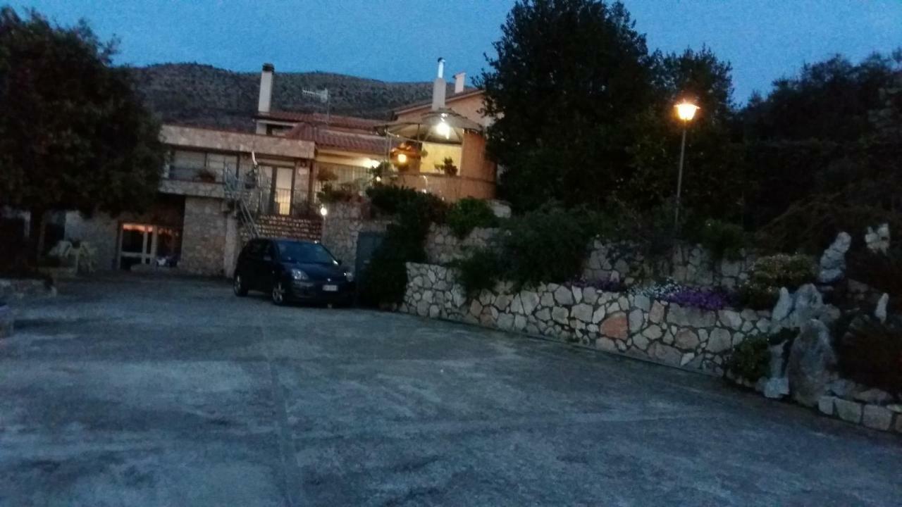 B&B La Vecchia Scuola Sonnino Екстер'єр фото
